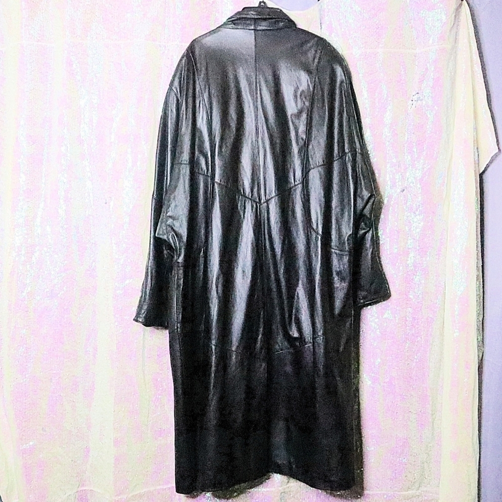 VINTAGE LEATHER TRENCH COAT 22W Venezia Black Halloween Goth Fall Winter Long - Picture 7 of 12